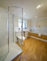 Derwent Manor Apartments