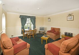 Derwent Manor Apartments