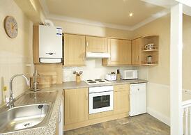 Derwent Manor Apartments