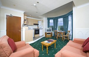 Derwent Manor Apartments