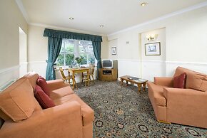 Derwent Manor Apartments