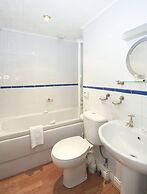 Derwent Manor Apartments