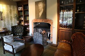 The Dundas Arms