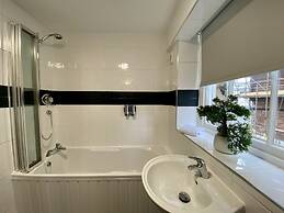 Crows Hotel Lancaster