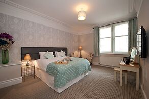 The Royal Hotel and Bar