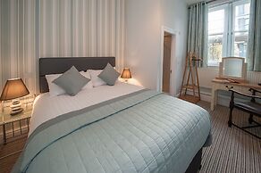 The Royal Hotel and Bar