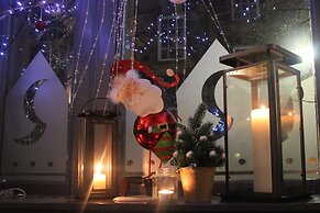 The Royal Hotel and Bar