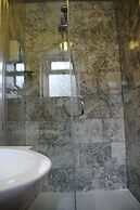 Cricklewood Lodge Hotel