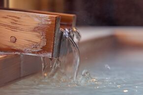 Kinnotake Sengokuhara - Adult Only