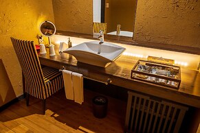 Kinnotake Sengokuhara - Adult Only