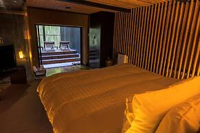 Kinnotake Sengokuhara - Adult Only