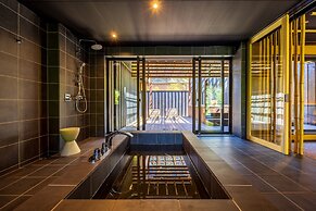 Kinnotake Sengokuhara - Adult Only