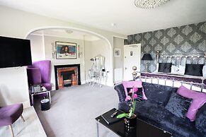 The Dower House Hotel