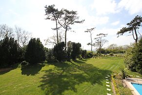 The Dower House Hotel