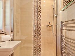 Hill Crest Country Guest House