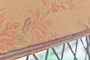 Hill Crest Country Guest House