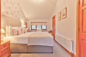 Hill Crest Country Guest House