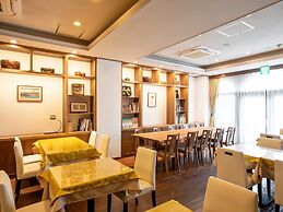 Hotel Claire Higasa