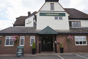 The Longshoot Hotel by Greene King Inns