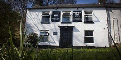 Russell Scott Hostel