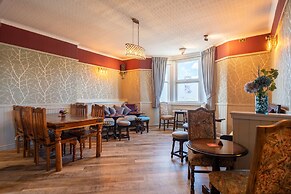 The Sitwell Arms Hotel