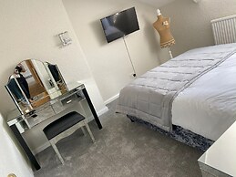 The Sitwell Arms Hotel