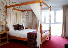 The Inn on the Lake Hotel