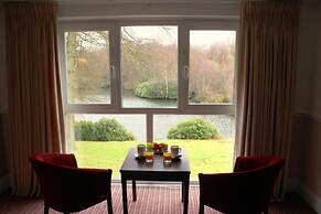 The Inn on the Lake Hotel