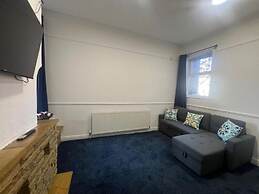 OYO Diamond Apartments Skegness
