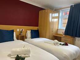 OYO Diamond Apartments Skegness
