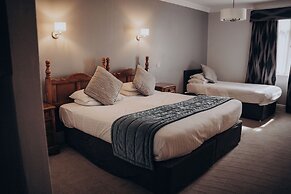 Cave Castle Hotel