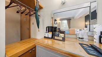 Ennios Boutique Hotel Rooms