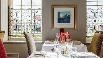 Ennios Boutique Hotel Rooms