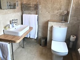 Ennios Boutique Hotel Rooms