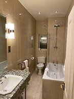 The Elizabeth House Hotel