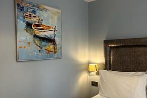 The Elizabeth House Hotel