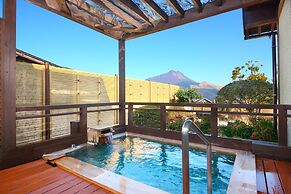 Asagirinomieru Yado Yufuin Hanayoshi