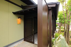 Asagirinomieru Yado Yufuin Hanayoshi