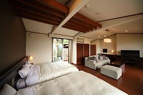 Asagirinomieru Yado Yufuin Hanayoshi