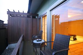 Asagirinomieru Yado Yufuin Hanayoshi