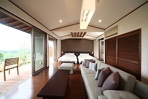 Asagirinomieru Yado Yufuin Hanayoshi