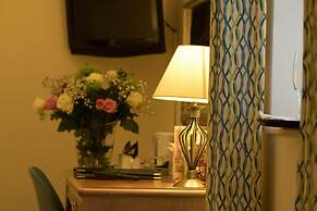 Stratford Limes Hotel