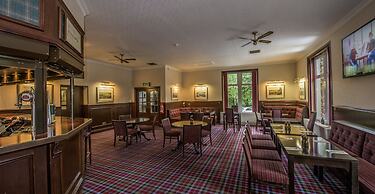 Pinehurst Lodge Hotel