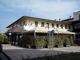 Hotel Corone