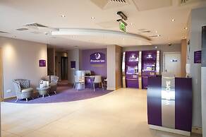 Premier Inn Edinburgh Airport - M9 Jct1
