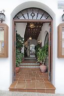 Hotel Restaurante Blanco y Verde