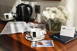 Hotel de Francia y París