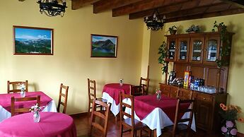 Casa De Aldea El Frade