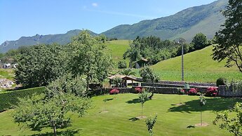 Casa De Aldea El Frade