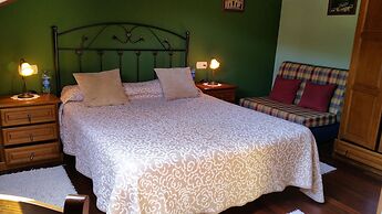 Casa De Aldea El Frade